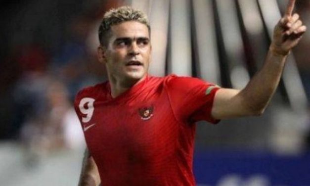 Pemain Timnas Christian Gonzales Membela Indonesia