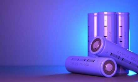 Penyimpanan Energi Melalui Sebuah Baterai Yang Bisa Di Cas