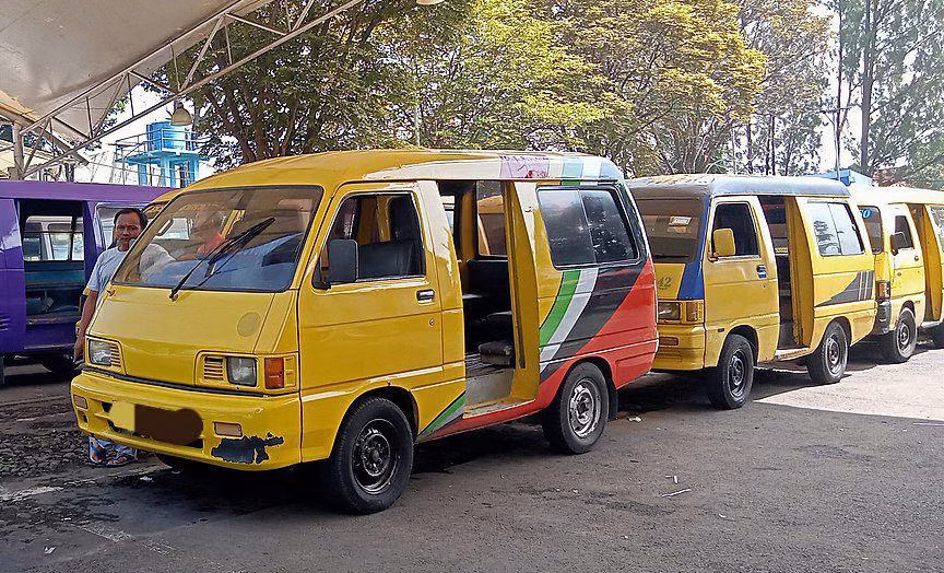 Kendaraan Angkot Yang Ada Di Berbagai Daerah Indonesia