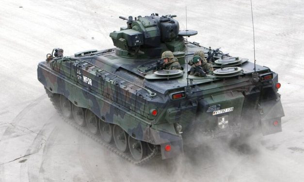Lapisan Baja Pada Kendaraan Tempur Tank Militer