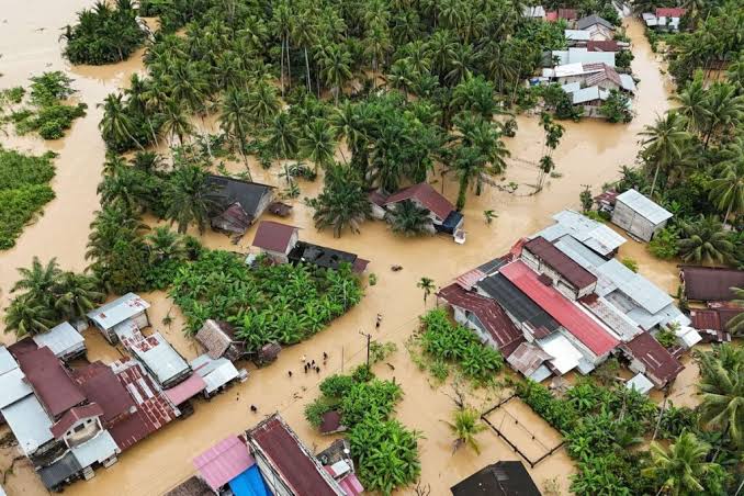 Musibah Banjir Yang Di Alami Banyak Orang
