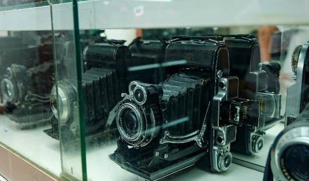 Peralatan Canggih Kamera Dalam Pengambilan Foto Dan Video