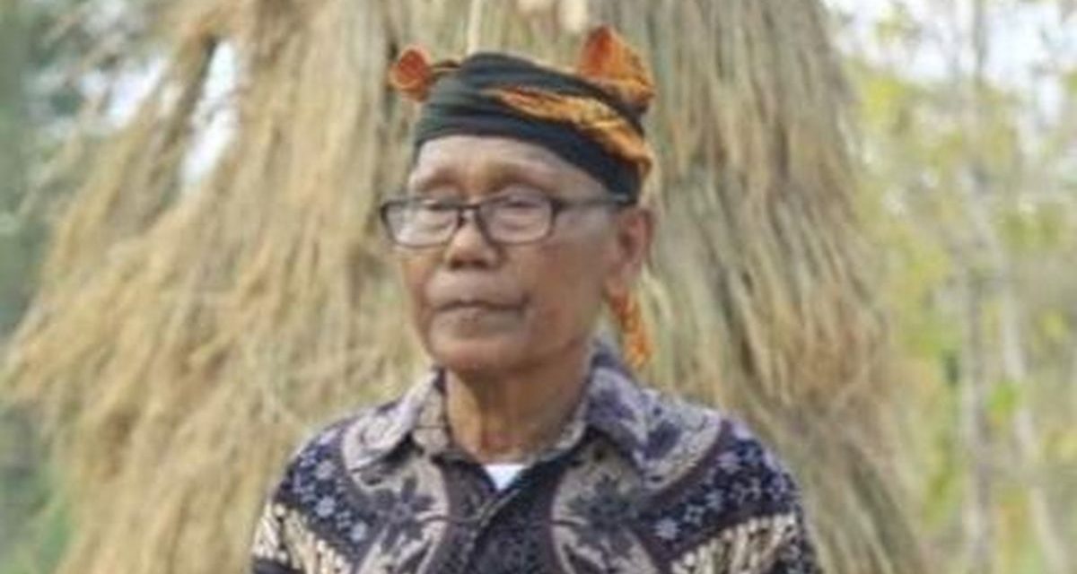Seseorang Tertua Atau Sesepu Dalam Sebuah Desa
