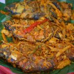 Makanan Tradisional Arsik Buatan Khas Batak