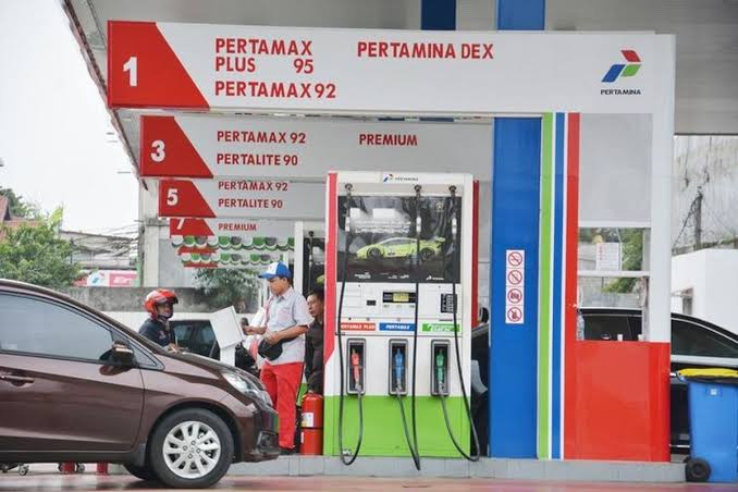 Sebuah BBM Kendaraan Solar Untuk Kendaraan Bermobil