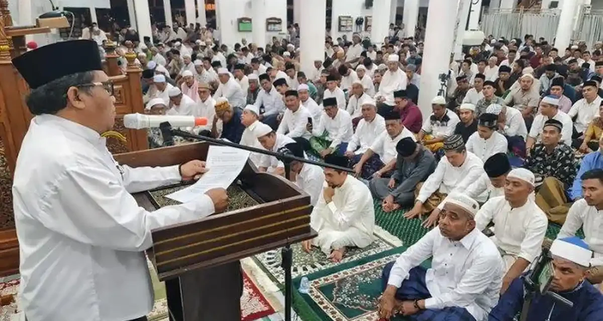 Penyampaian Informasi Ceramah Dalam Suatu Ibadah