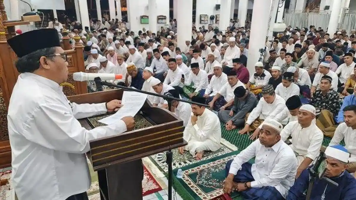 Penyampaian Informasi Ceramah Dalam Suatu Ibadah