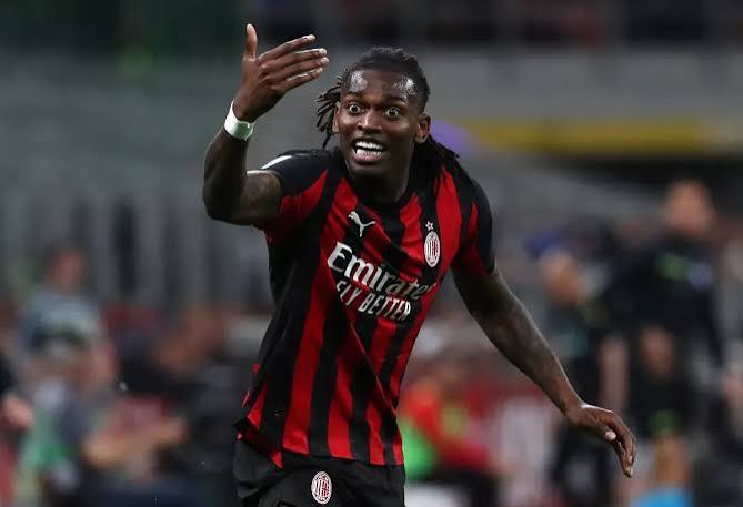 Sebuah Sepakbola Dunia Salah Satunya Klub AC Milan