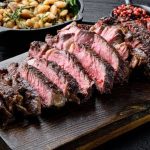 Hidangan Mewah Steak Dengan Daging Sapi Premium