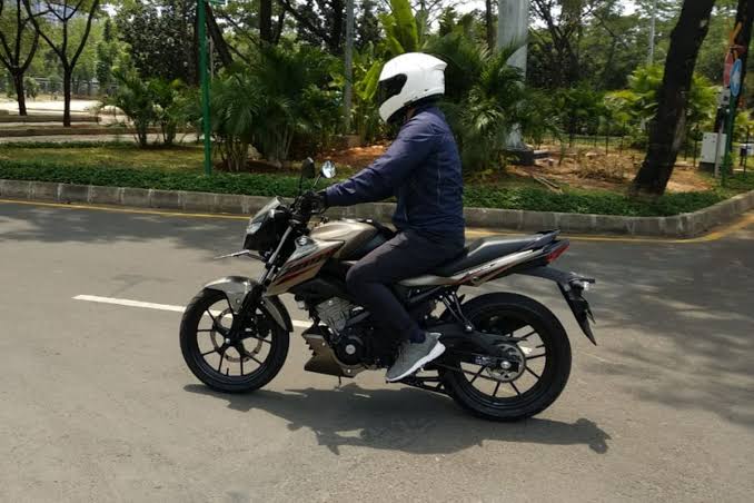 Suatu Kelompok Bandit Atau Individu Penjahat